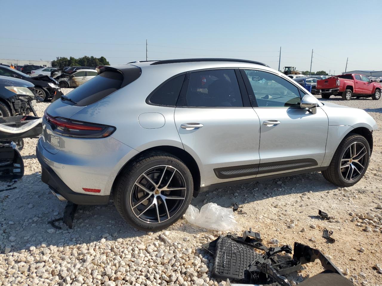 2023 PORSCHE MACAN BASE VIN:WP1AA2A55PLB15966