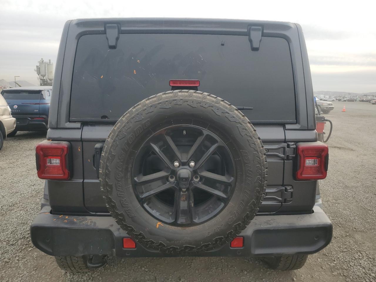 2022 JEEP WRANGLER UNLIMITED SAHARA VIN:1C4HJXEG5NW156764