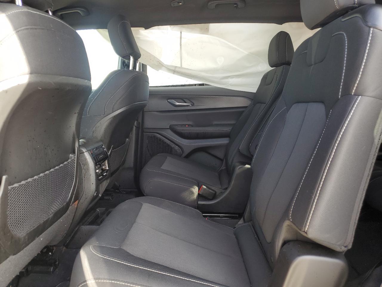2024 JEEP GRAND CHEROKEE L LAREDO VIN:1C4RJJAG6R8504458
