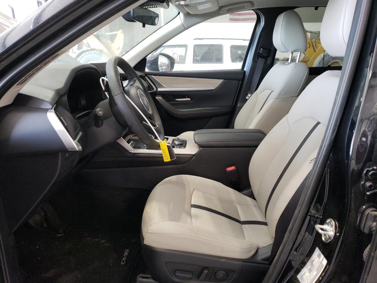 2024 MAZDA CX-90 PREFERRED VIN:JM3KKBHA1R1155876