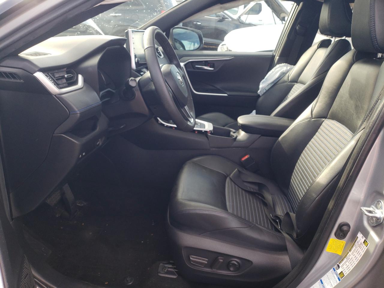 2022 TOYOTA RAV4 XSE VIN:2T3E6RFV6NW035429