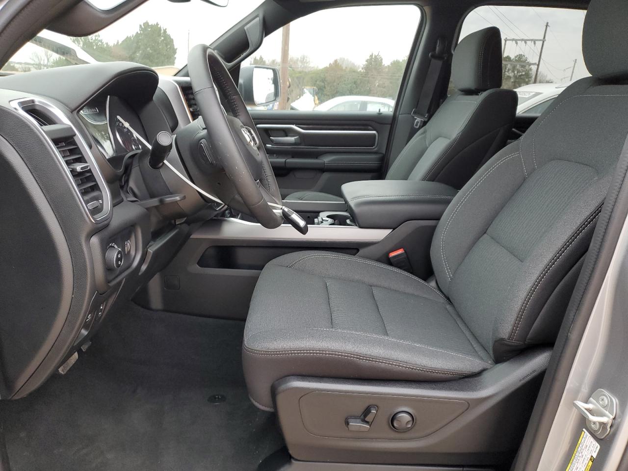 2024 RAM 1500 BIG HORN/LONE STAR VIN:1C6RREFT1RN122661