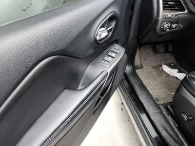 2019 Jeep Cherokee VIN: