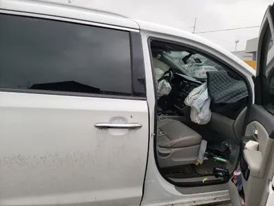 2015 Kia Carnival KNAMC81ABFS051941 VIN:KNAMC81ABFS051941