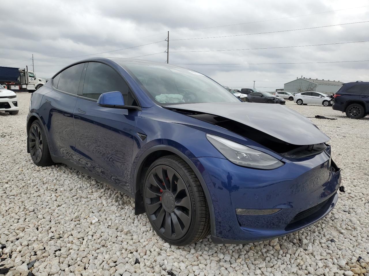 2022 TESLA MODEL Y  VIN:7SAYGDEF2NF336800