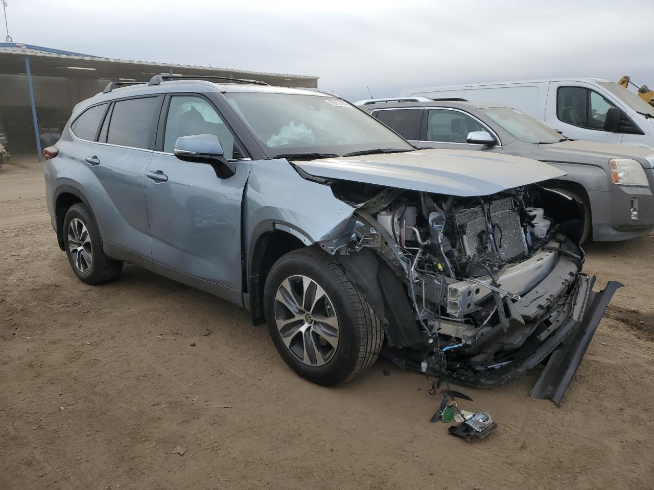 2024 TOYOTA HIGHLANDER LE VIN:5TDKDRBH7RS564646