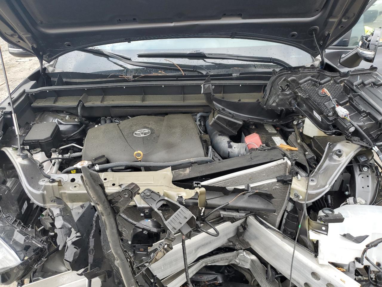 2022 TOYOTA HIGHLANDER XSE VIN:5TDLZRBH0NS257075
