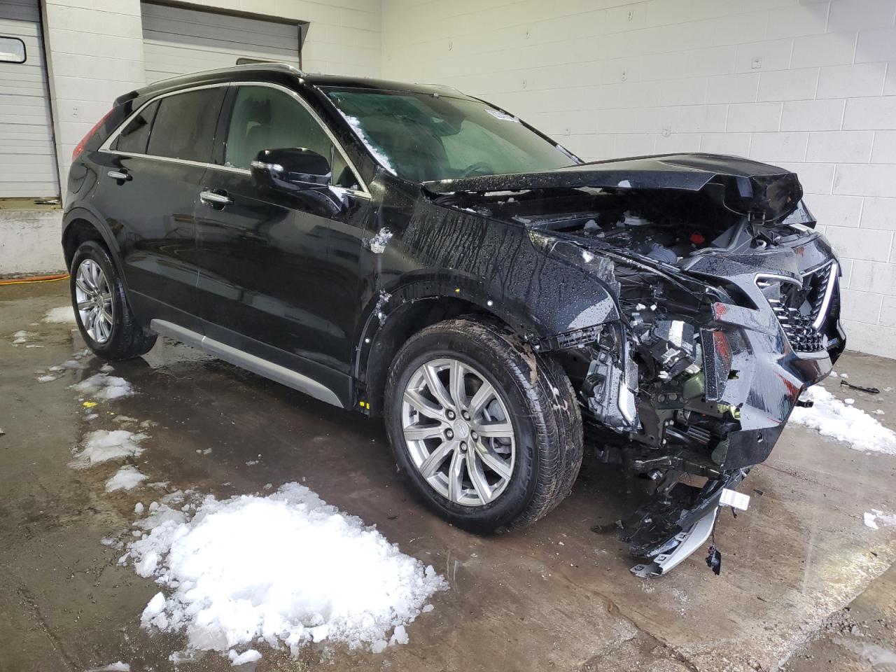 2022 CADILLAC XT4 PREMIUM LUXURY VIN:1GYFZCR41NF162922