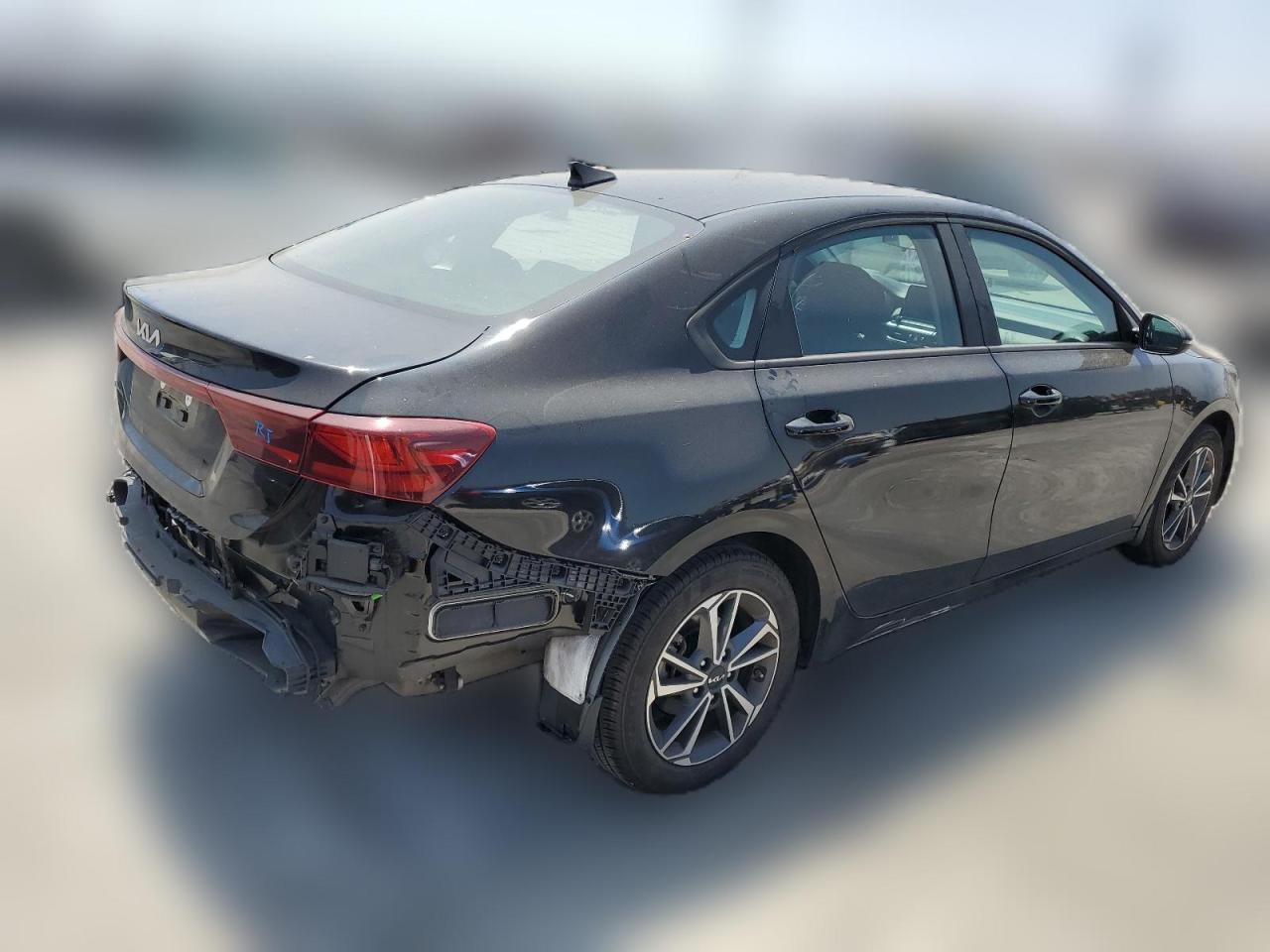 2022 KIA FORTE FE VIN:3KPF24AD9NE490823