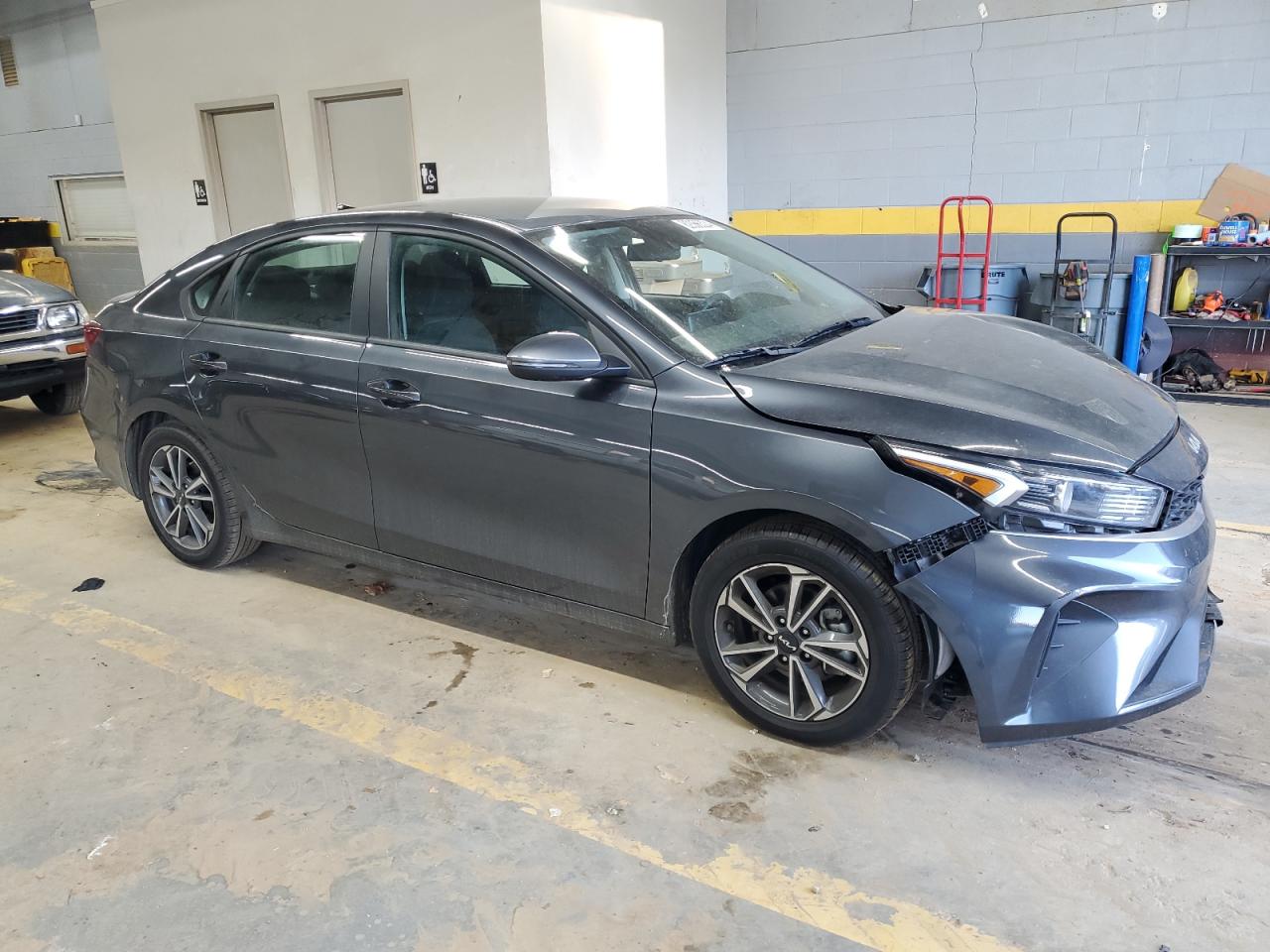 2022 KIA FORTE FE VIN:3KPF24AD4NE442596