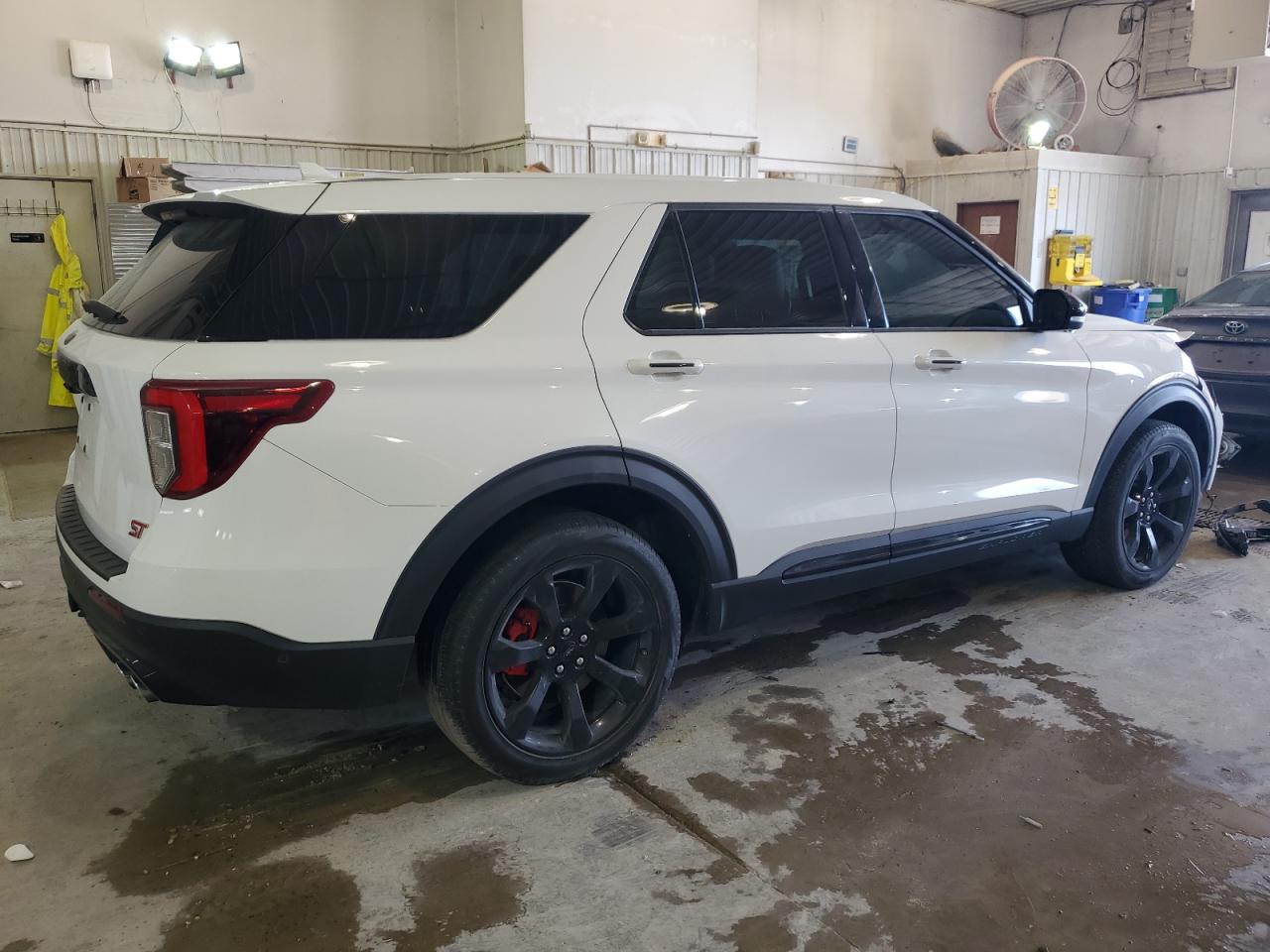 2022 FORD EXPLORER ST VIN:1FM5K8GC7NGB49370