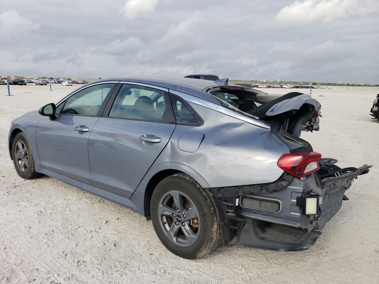 2022 KIA K5 LXS VIN:5XXG14J28NG147577