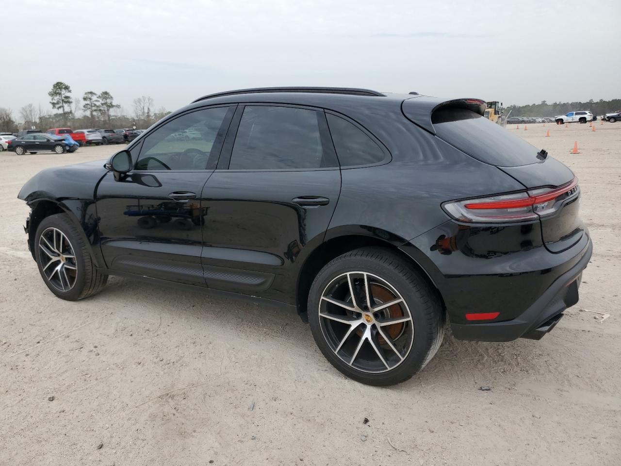 2024 PORSCHE MACAN BASE VIN:WP1AA2A52RLB03647