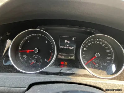 2016 Volkswagen Golf WVWZZZAUZGW261498 VIN:WVWZZZAUZGW261498