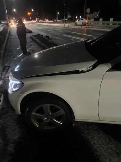 2016 Mercedes-Benz C 200 WDDWF3HB8HR232049 VIN:WDDWF3HB8HR232049