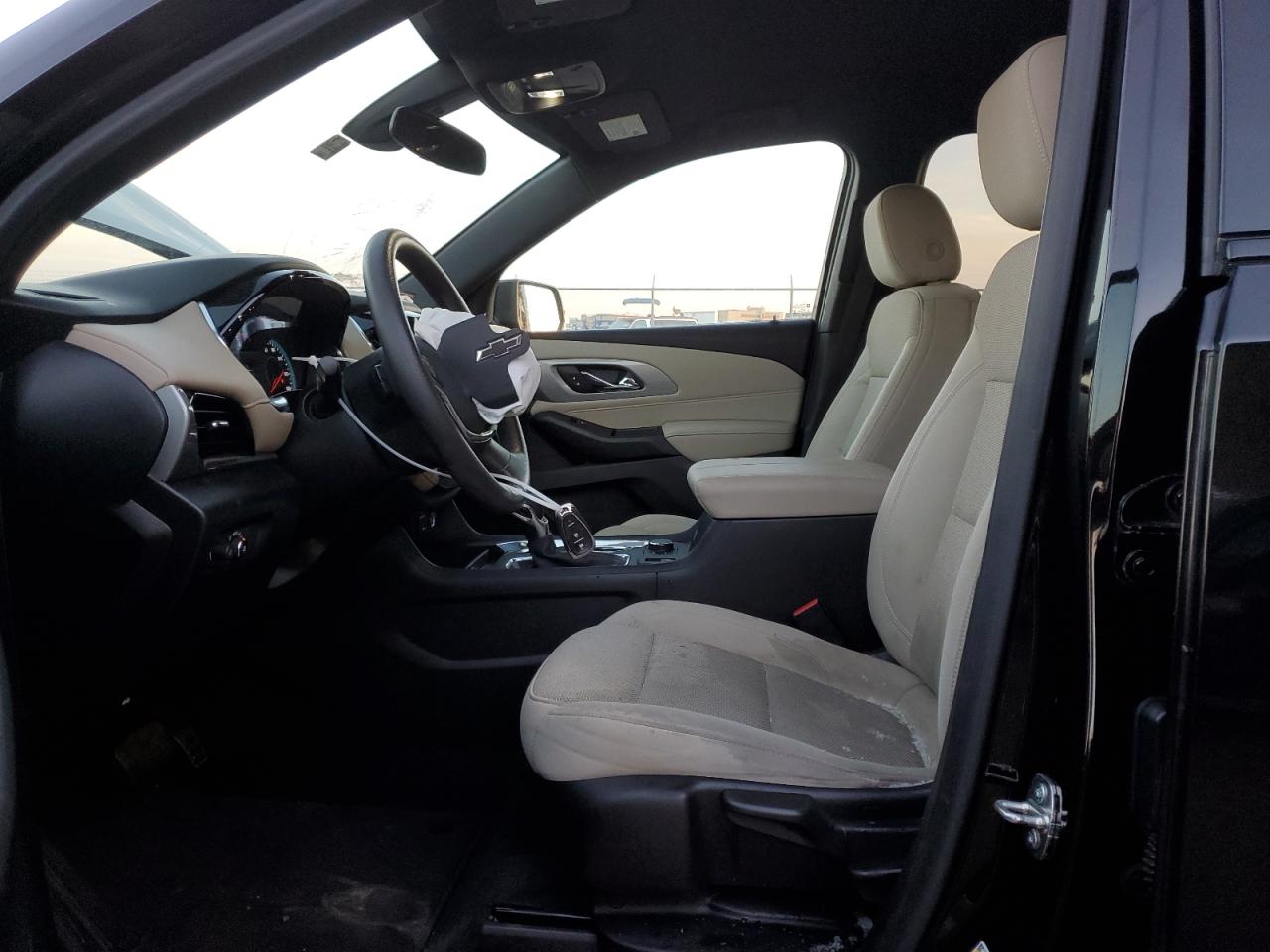 2023 CHEVROLET TRAVERSE LS VIN:1GNERFKW5PJ152187