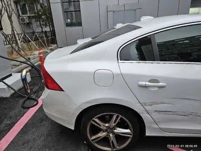 2017 Volvo S60 VIN: