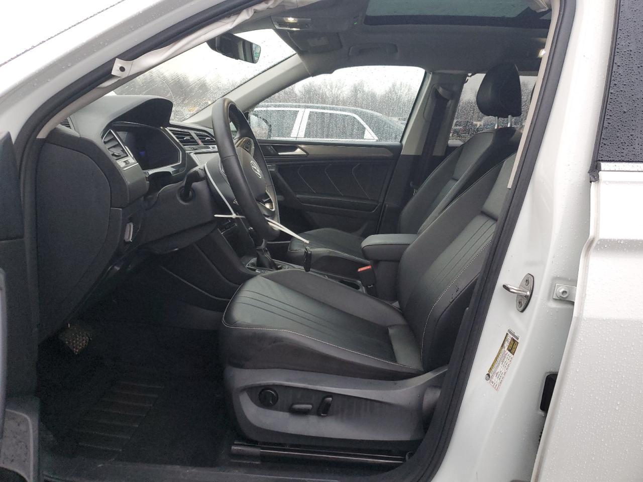 2022 VOLKSWAGEN TIGUAN SE VIN:3VV2B7AXXNM120675