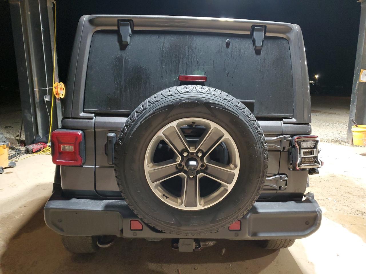 2022 JEEP WRANGLER UNLIMITED SAHARA VIN:1C4HJXEG1NW109232