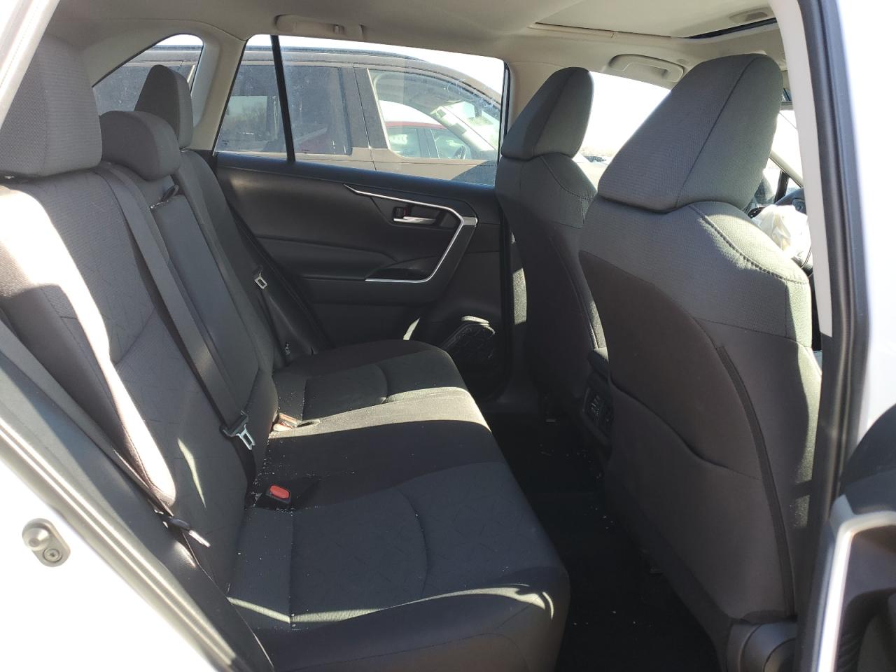 2024 TOYOTA RAV4 XLE VIN:2T3P1RFV0RW423057