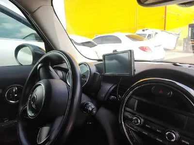 2015 MINI Cooper VIN: