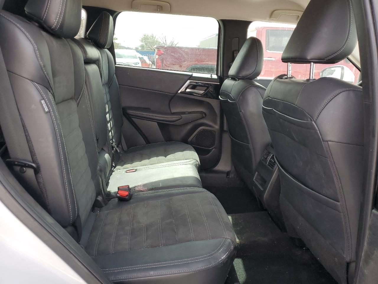 2023 MITSUBISHI OUTLANDER SE VIN:JA4J3UA88PZ030922