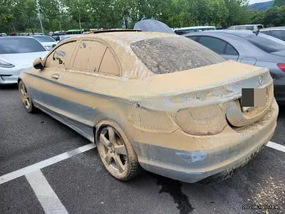 2016 Mercedes-Benz C 200 NONE VIN: