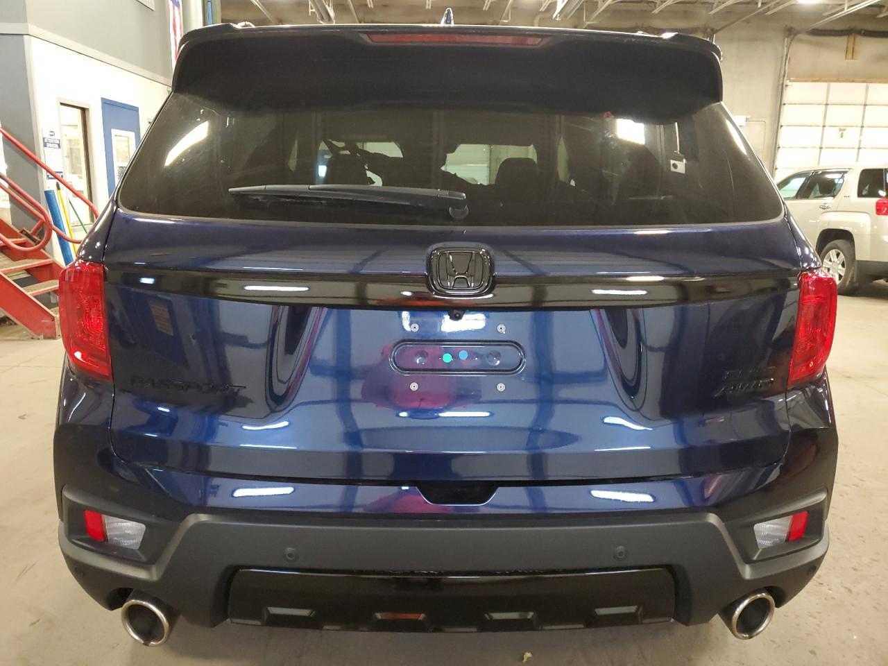 2023 HONDA PASSPORT ELITE VIN:5FNYF8H08PB012221