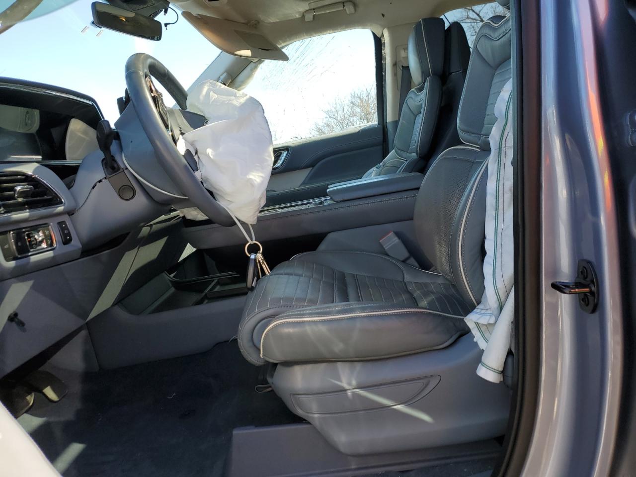 2022 LINCOLN NAVIGATOR BLACK LABEL VIN:5LMJJ2TT1NEL12091