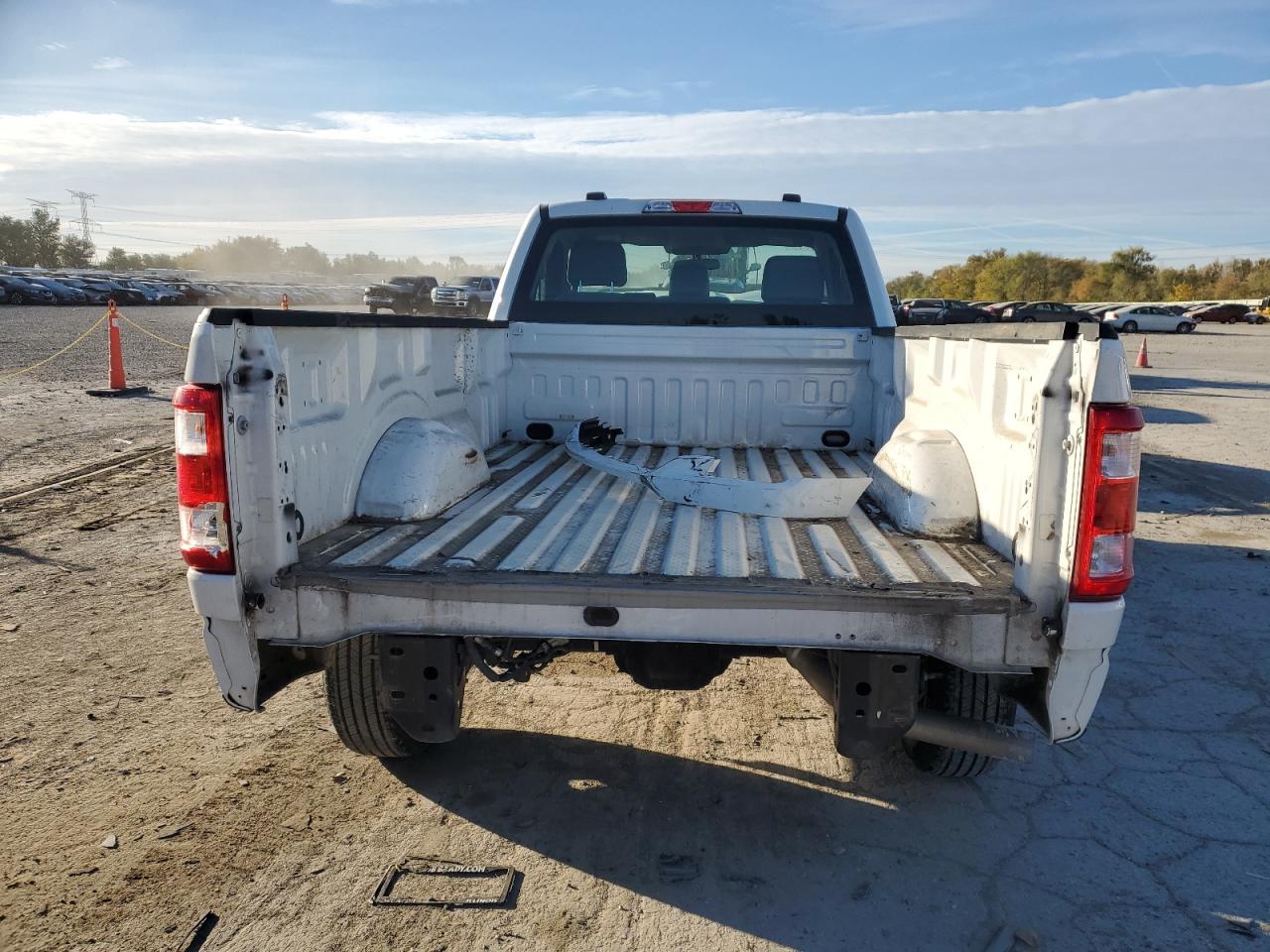 2022 FORD F150  VIN:1FTMF1C58NKD57399