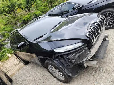 2017 Jeep Cherokee VIN: