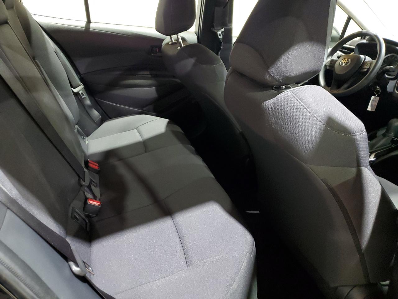 2022 TOYOTA COROLLA LE VIN:JTDEPMAE2NJ193692