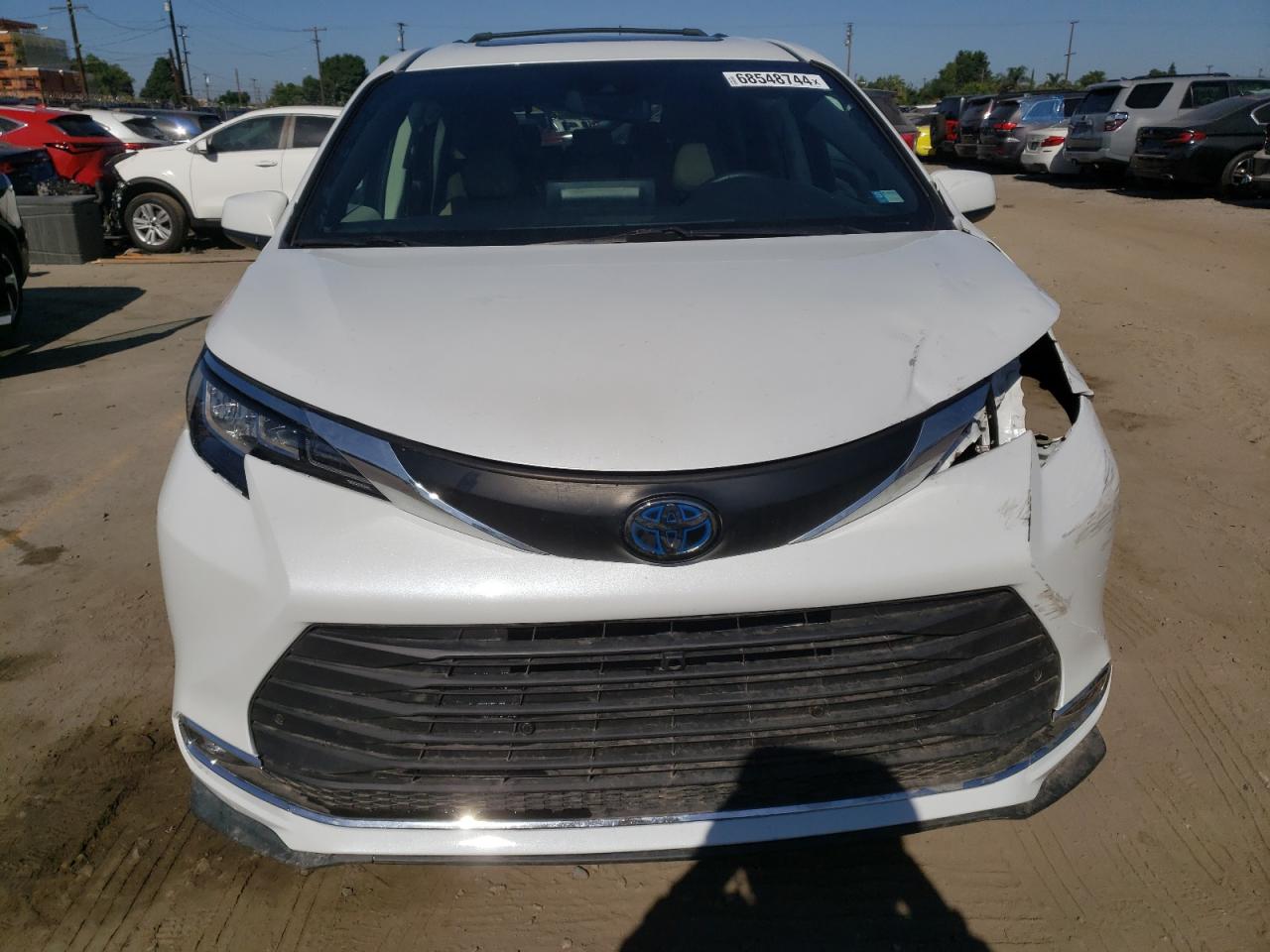 2022 TOYOTA SIENNA XLE VIN:5TDJRKEC1NS087064