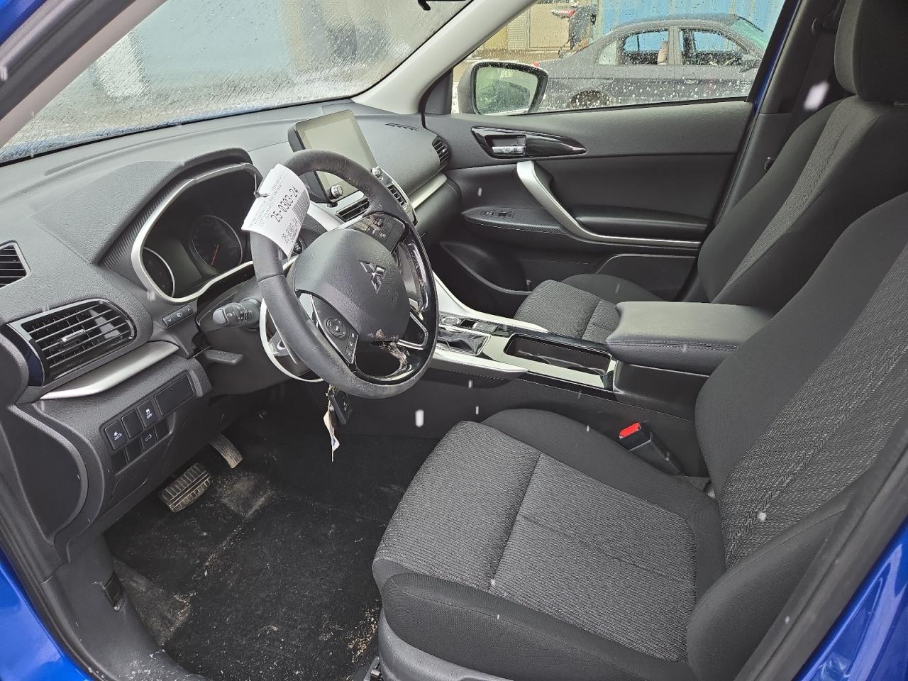 2024 MITSUBISHI ECLIPSE CROSS LE VIN:JA4ATVAAXRZ625511