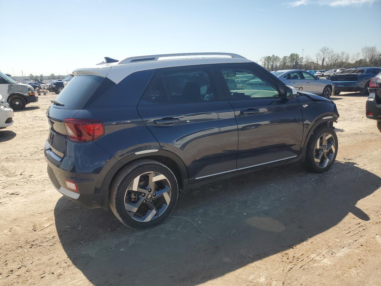 2022 HYUNDAI VENUE SEL VIN:KMHRC8A35NU153460