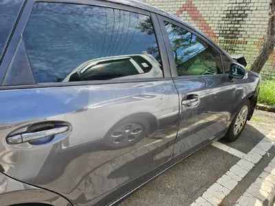 2015 Toyota Prius v VIN: