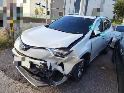 2016 Toyota RAV4 VIN: