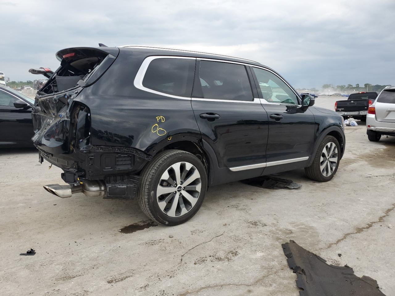 2022 KIA TELLURIDE EX VIN:5XYP34HC0NG308069