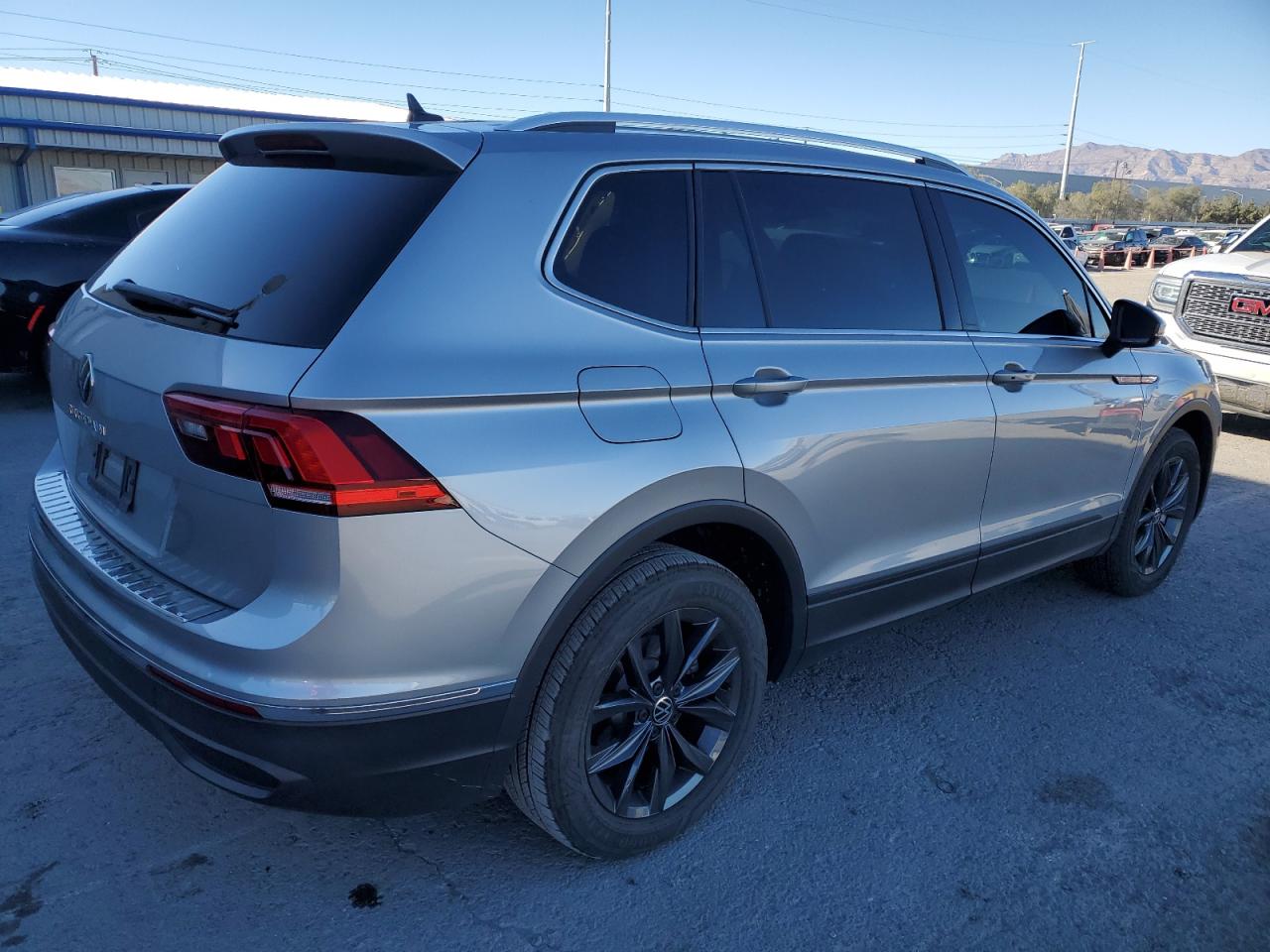 2022 VOLKSWAGEN TIGUAN SE VIN:3VV3B7AX9NM125323
