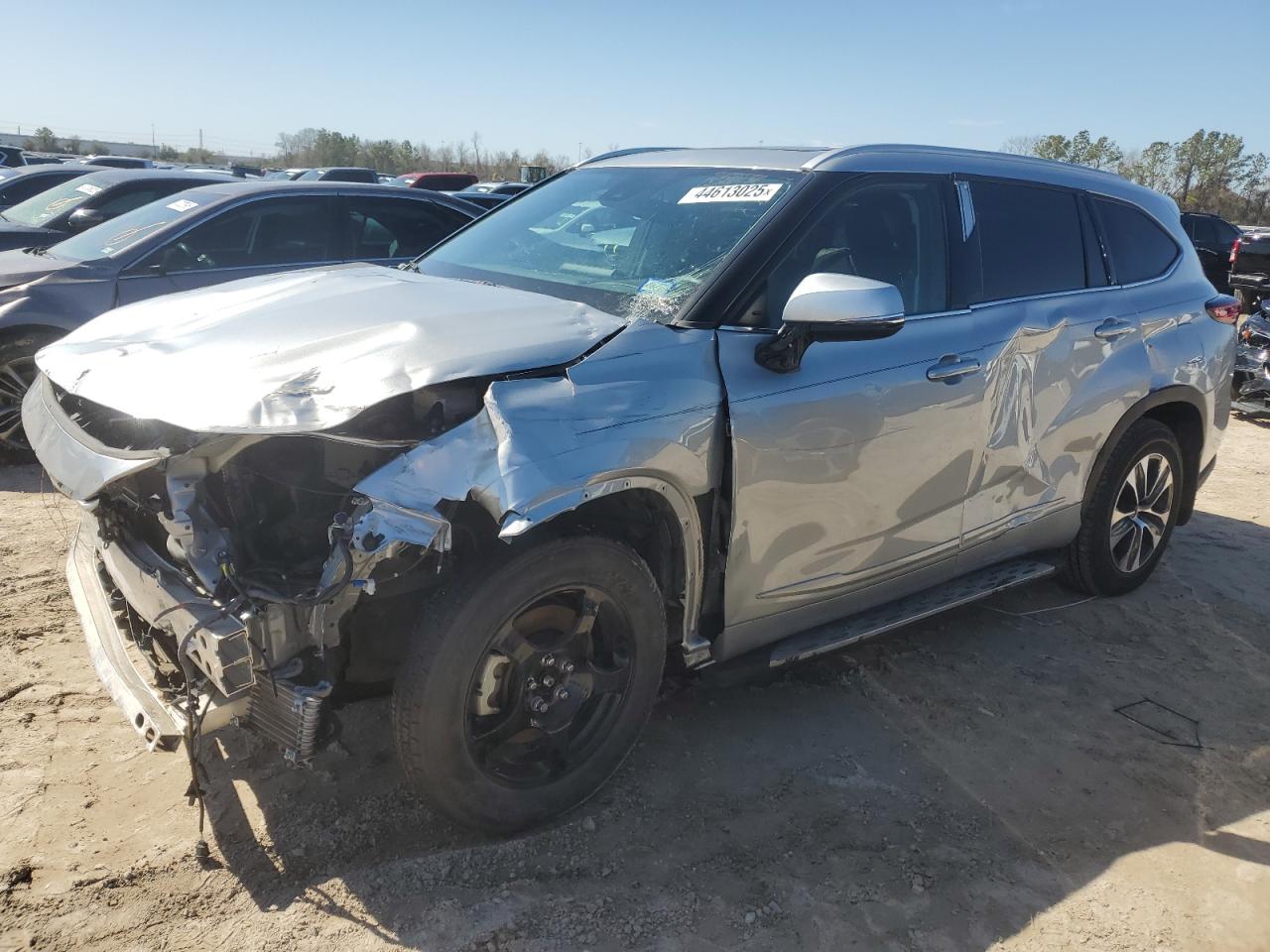 2022 TOYOTA HIGHLANDER HYBRID XLE VIN:5TDGARAH8NS515501