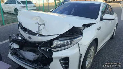 2016 Kia K5 526KMKNAGS411BGA0 VIN:526KMKNAGS411BGA0