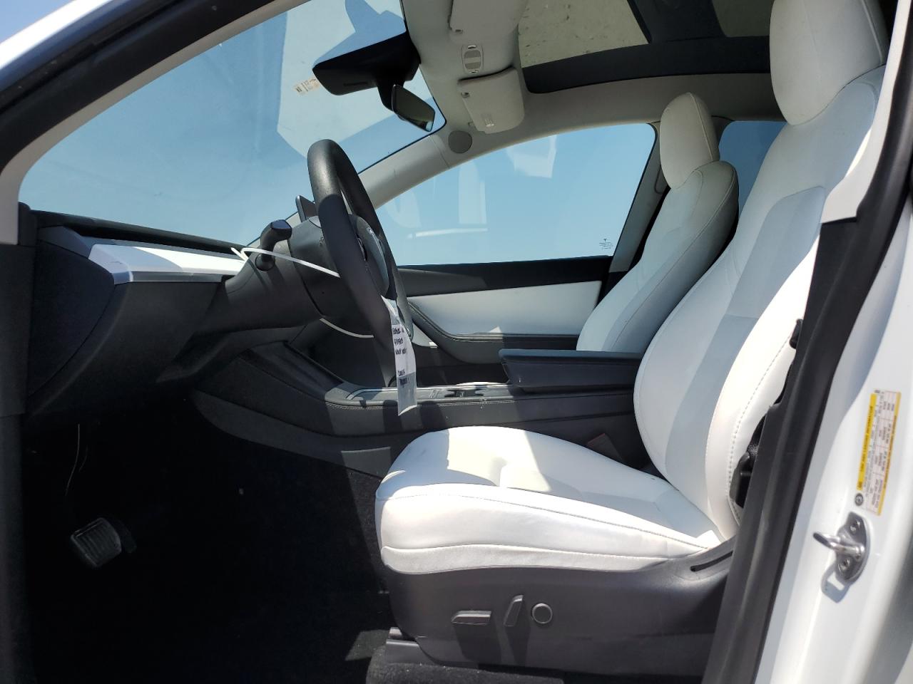 2022 TESLA MODEL Y  VIN:7SAYGDEE3NF430563