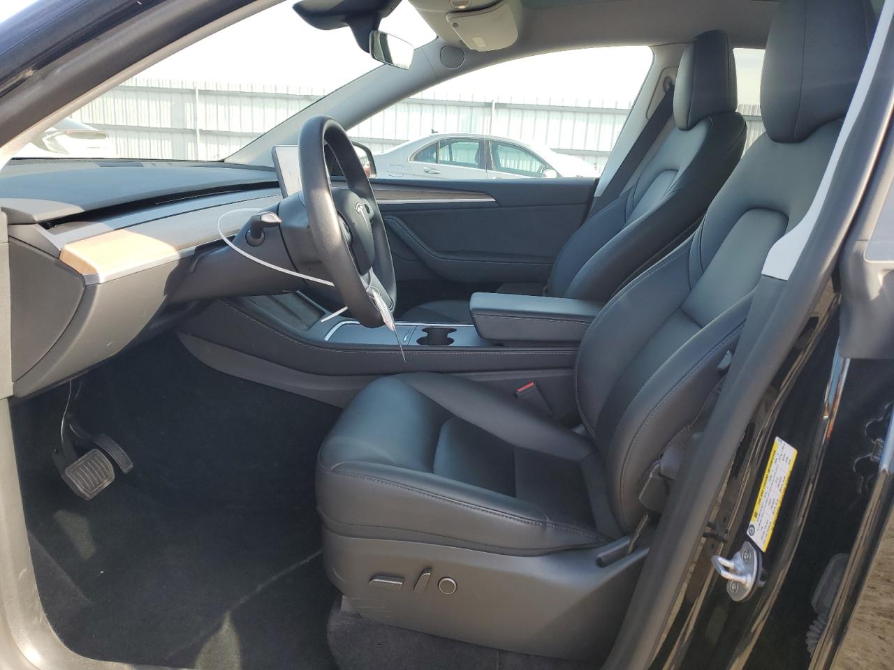 2023 TESLA MODEL Y  VIN:7SAYGDEE1PA212752
