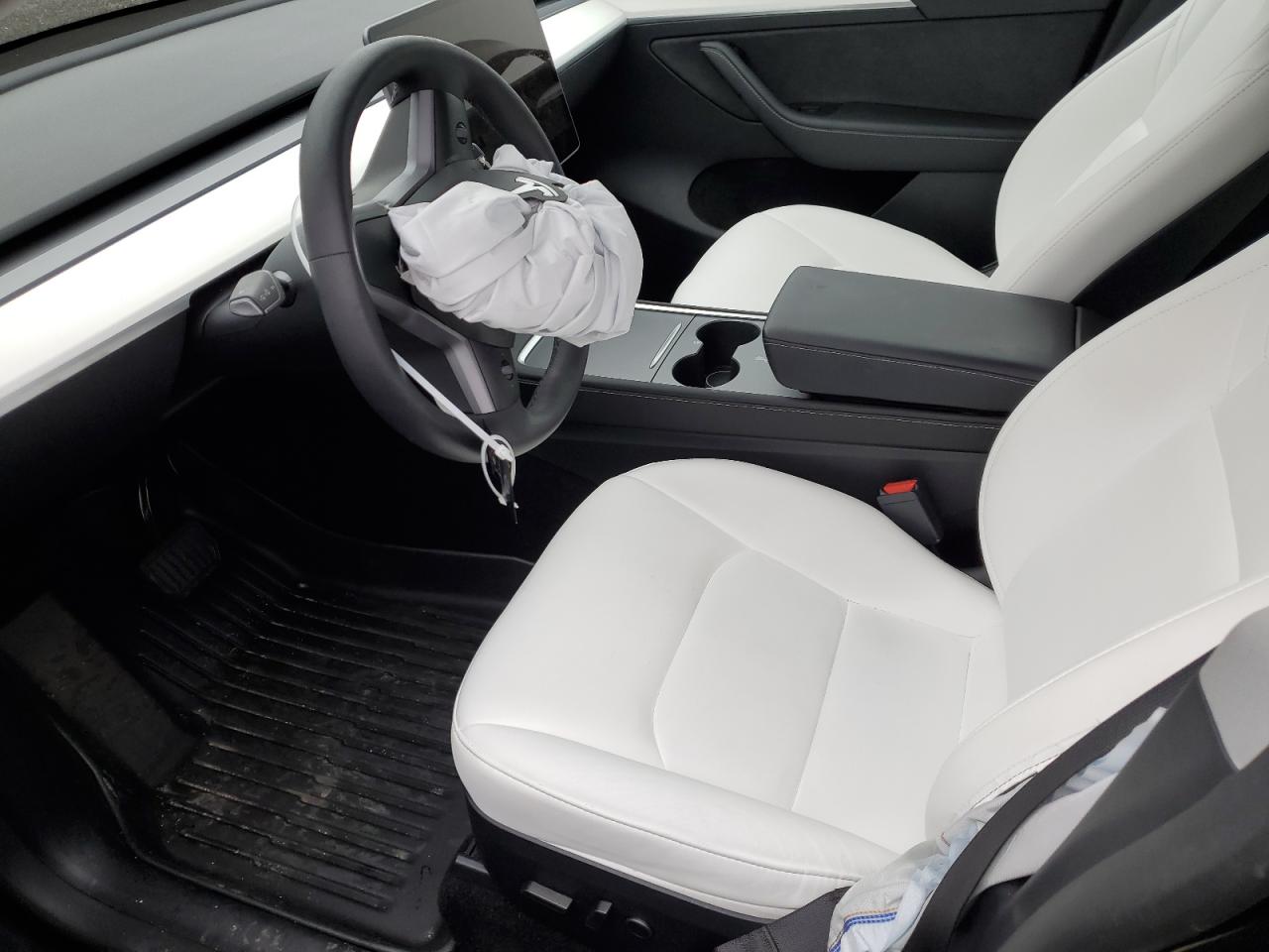 2024 TESLA MODEL Y  VIN:7SAYGDED1RF025136