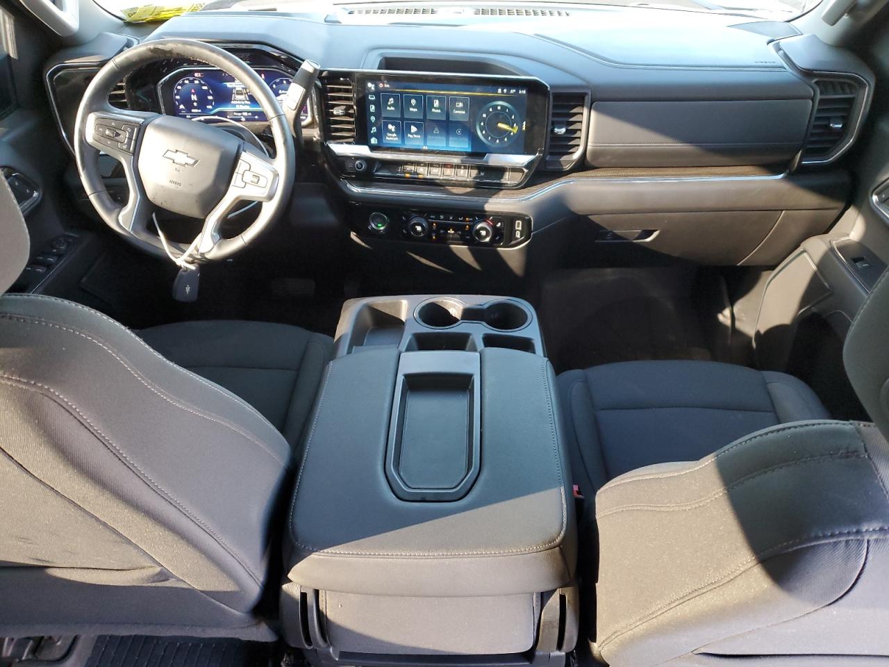 2024 CHEVROLET SILVERADO K1500 LT-L VIN:1GCPDKEK6RZ256435