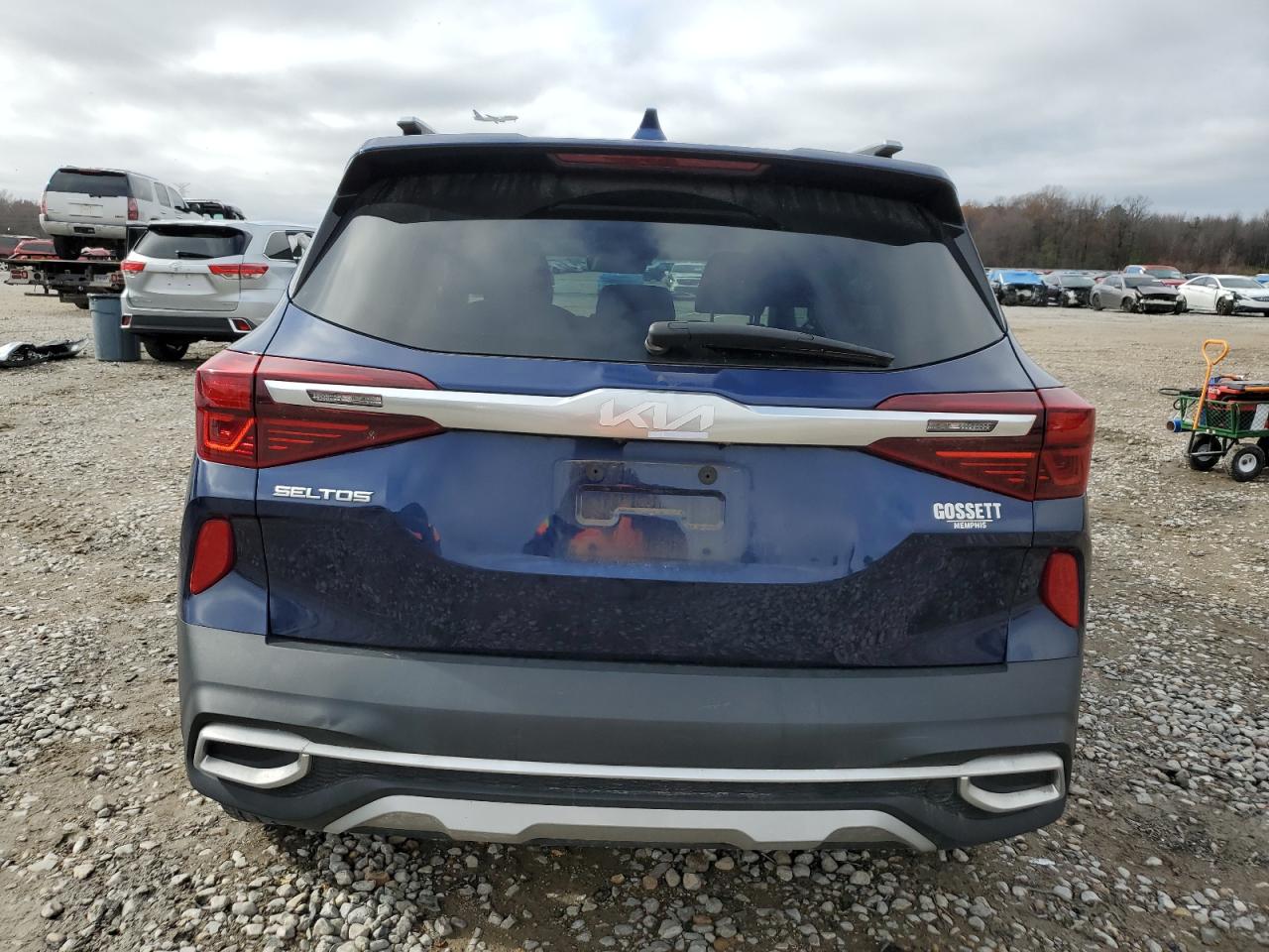 2023 KIA SELTOS EX VIN:KNDERCAA2P7411695