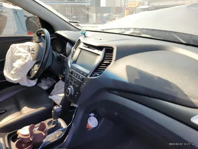 2017 Hyundai Santa FE KMHSW81UBHU765008 VIN:KMHSW81UBHU765008