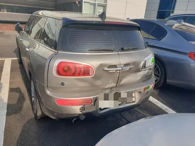 2017 MINI Clubman VIN: