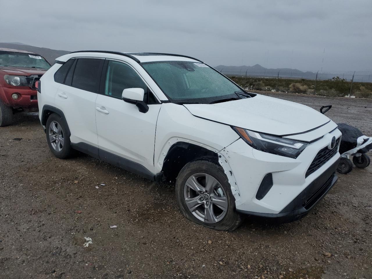 2023 TOYOTA RAV4 XLE VIN:2T3W1RFV0PW266817