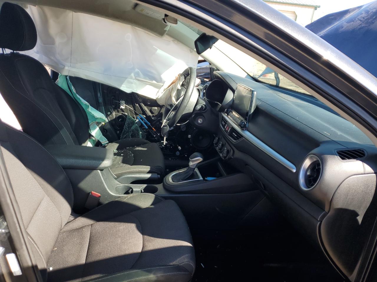 2024 KIA FORTE LX VIN:3KPF24ADXRE715207